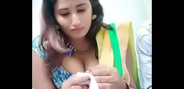  Swathi naidu sexy in saree and showing boobs part-1